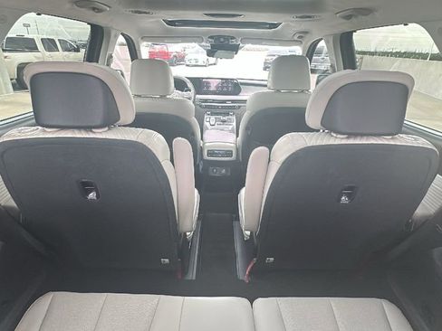 Used 2024 Hyundai Palisade Calligraphy FWD image 34
