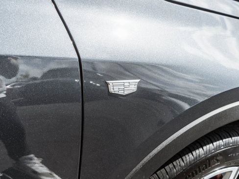 Used 2021 Cadillac XT4 Sport image 4