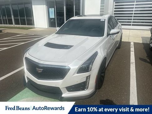 Used 2019 Cadillac CTS V w/ Carbon Fiber Package RWD image 3
