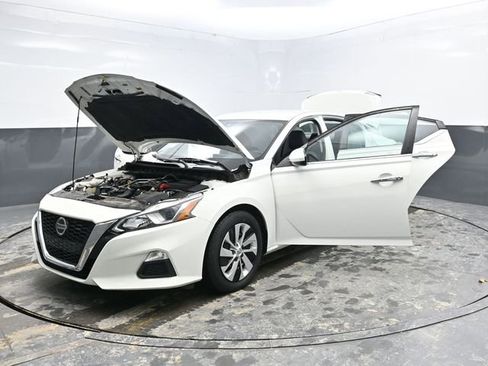 Used 2021 Nissan Altima 2.5 S image 34