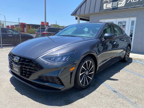 Used 2020 Hyundai Sonata SEL Plus FWD image 3