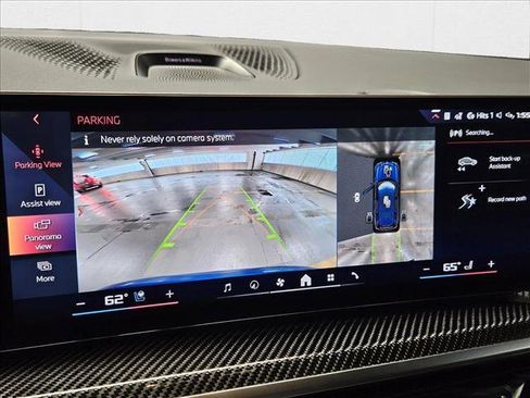 Used 2025 BMW X7 M60i image 13