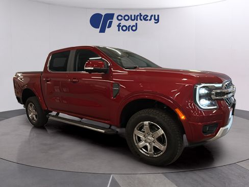 Used 2025 Ford Ranger Lariat w/ Chrome Accent Package AWD/4WD image 1