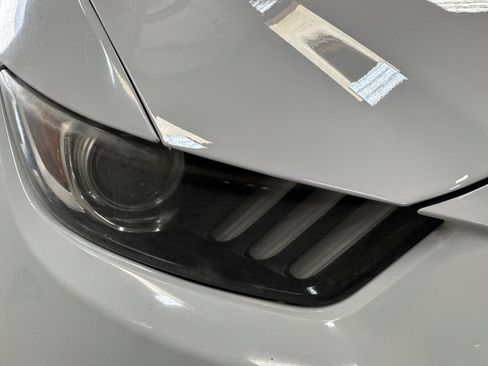 Used 2015 Ford Mustang Premium RWD image 44