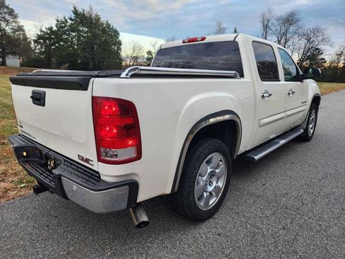 Used 2011 GMC Sierra 1500 SLT w/ SLT White Diamond Edition image 6