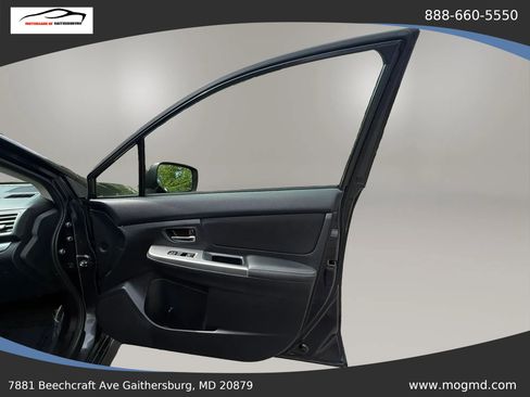 Used 2015 Subaru Crosstrek 2.0i Premium w/ Moonroof Package AWD/4WD image 24