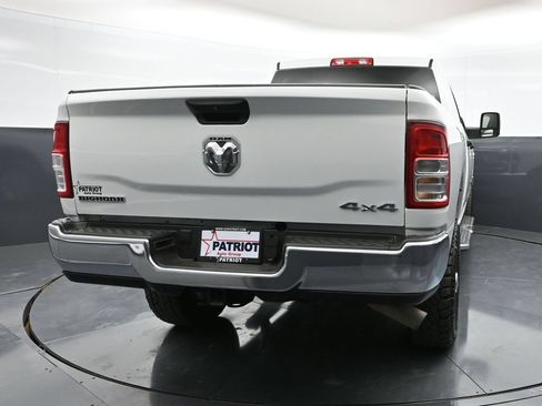 Used 2024 RAM 2500 Big Horn w/ Off Road Package AWD/4WD image 24