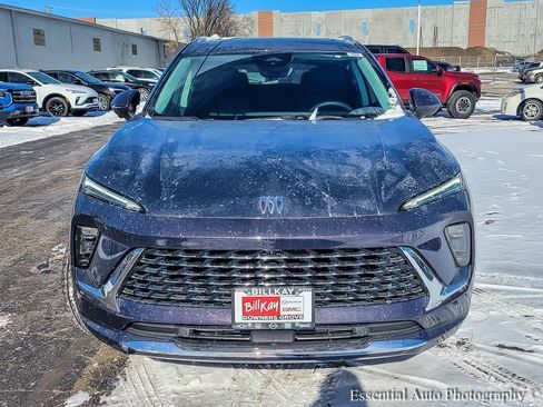 New 2026 Buick Envision Avenir image 3