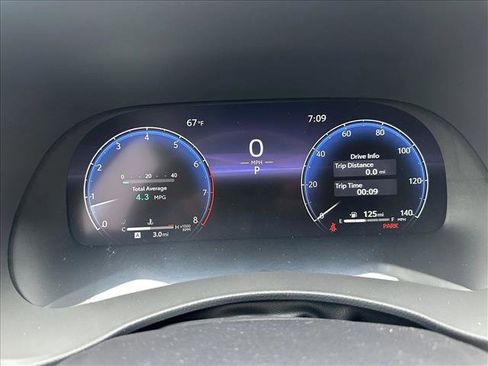 Used 2025 Toyota Highlander Limited image 14