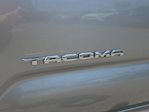 Used 2023 Toyota Tacoma SR5 image 31