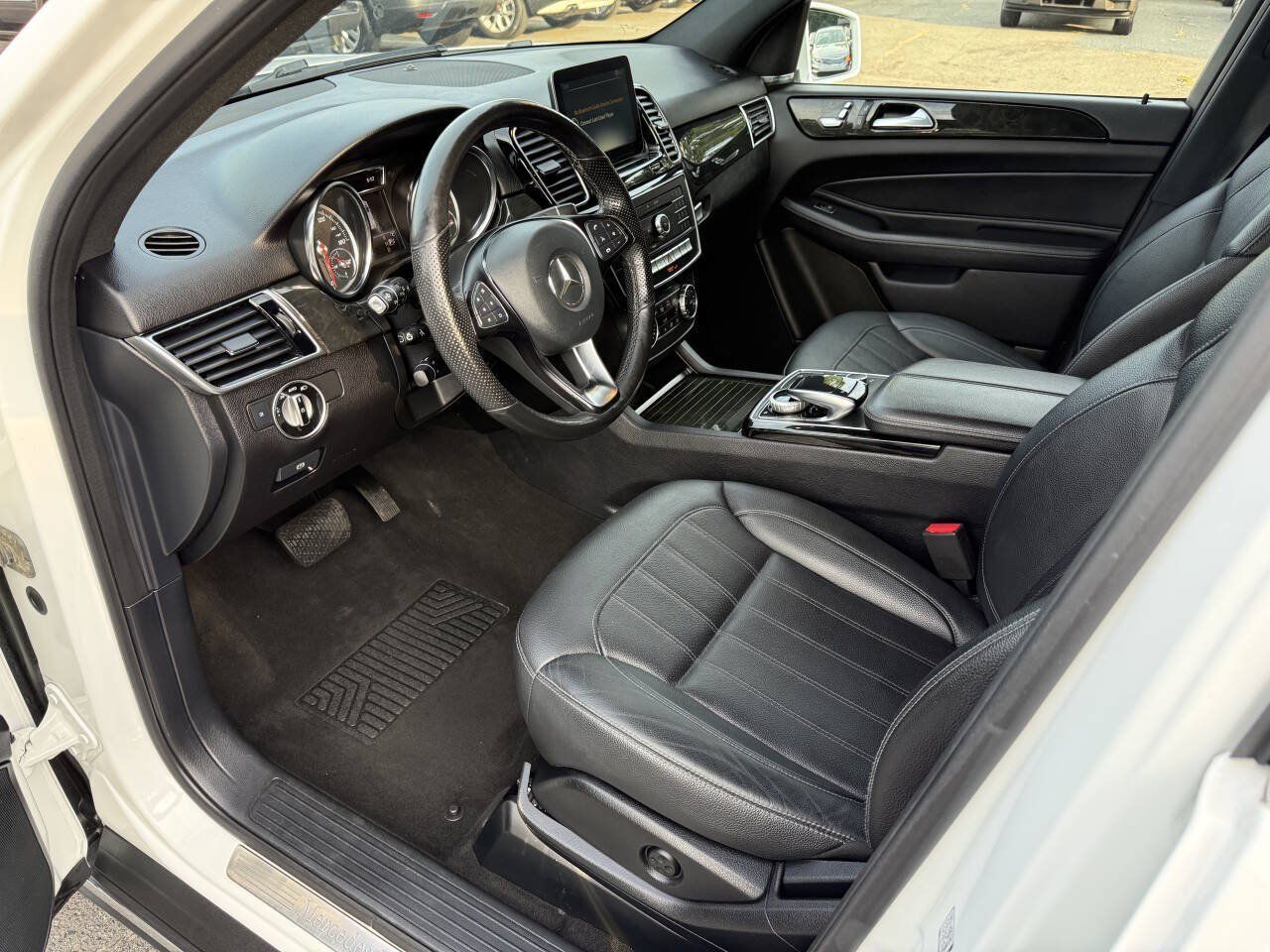 Used 2018 Mercedes-Benz GLE 350 4MATIC image 8
