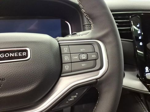 New 2026 Jeep Grand Wagoneer Limited image 17