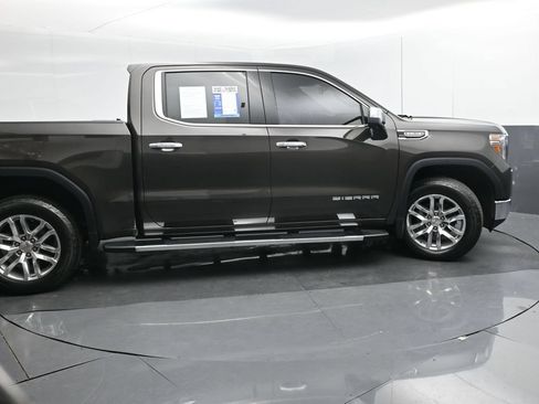 Used 2021 GMC Sierra 1500 SLT w/ SLT Premium Package AWD/4WD image 35