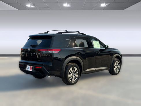 New 2026 Nissan Pathfinder SV AWD/4WD image 9