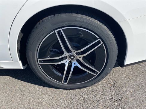 New 2025 Mercedes-Benz E 350 Sedan image 10