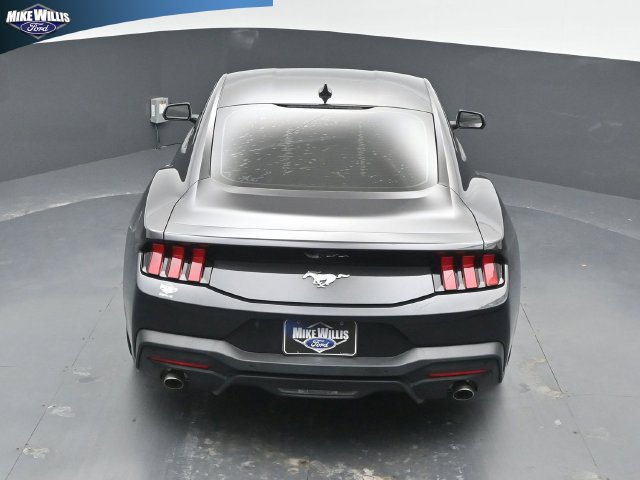 Used 2024 Ford Mustang Coupe RWD image 14