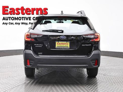 Used 2022 Subaru Outback AWD/4WD image 6