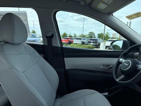 New 2026 Hyundai Tucson SE FWD image 13