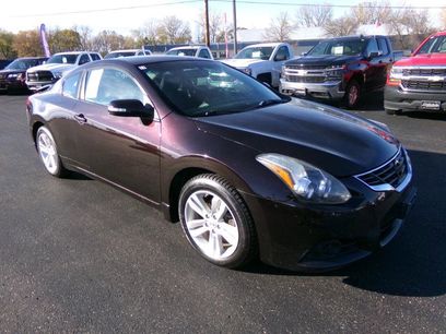 Used 2010 Nissan Altima 2.5 S w/ Premium Pkg