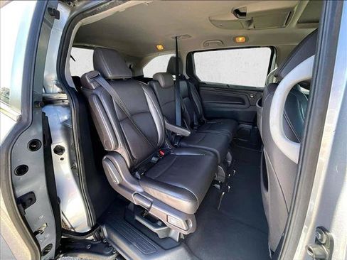 Used 2020 Honda Odyssey Touring image 23