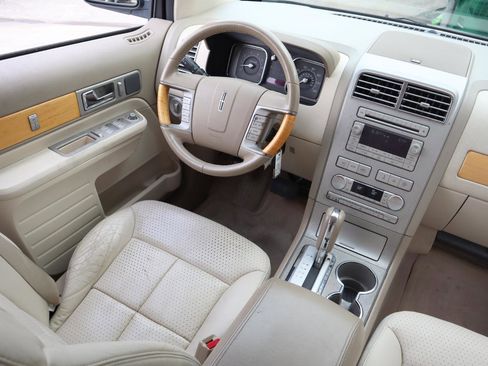 Used 2007 Lincoln MKX 2WD image 15