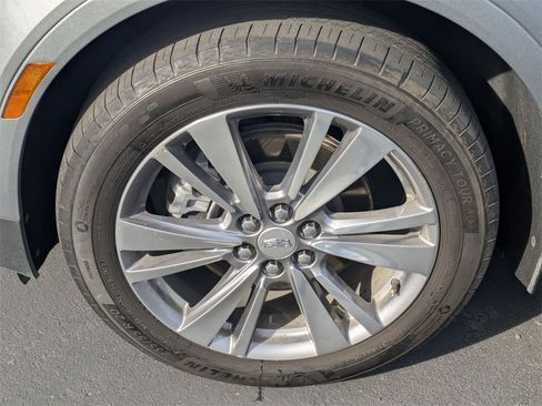 Used 2024 Cadillac XT5 Premium Luxury image 13