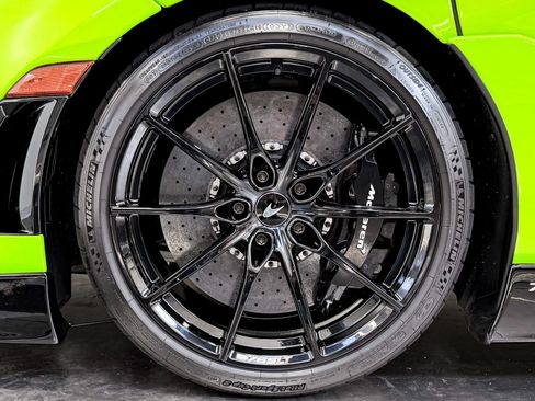 Used 2021 McLaren 765LT RWD image 10