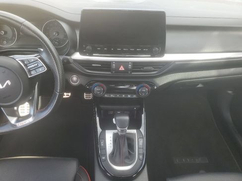 Used 2022 Kia Forte GT w/ GT2 Package FWD image 11
