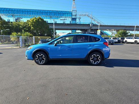 Used 2016 Subaru Crosstrek 2.0i Limited w/ Popular Package #2 image 8