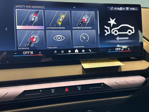 Used 2026 BMW X3 xDrive30 w/ Convenience Package image 17