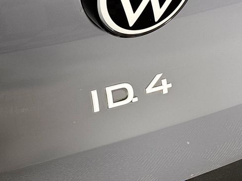 Certified 2023 Volkswagen ID.4 Pro S image 25