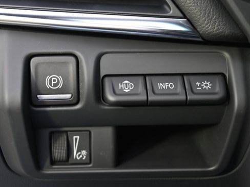 New 2025 Cadillac CT4 Premium Luxury image 24