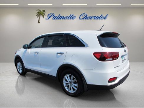 Used 2020 Kia Sorento LX FWD image 6