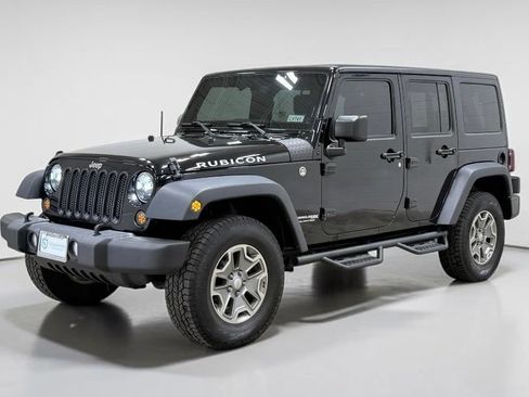 Used 2018 Jeep Wrangler Unlimited Rubicon w/ Connectivity Group AWD/4WD image 7
