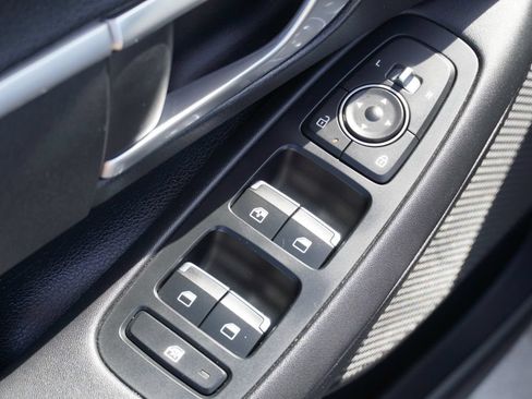 Used 2025 Hyundai Sonata SE FWD image 20