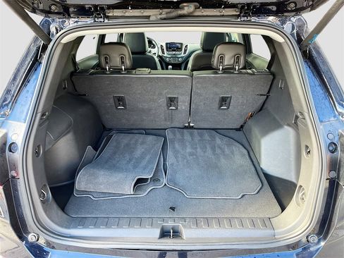 Used 2020 Chevrolet Equinox Premier image 28