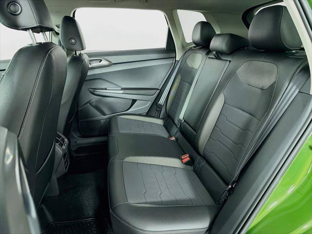 New 2027 Volkswagen Taos SE AWD/4WD image 24