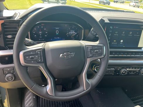 New 2026 Chevrolet Silverado 2500 LT w/ Trail Boss Package AWD/4WD image 11