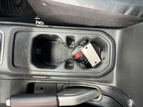 Used 2022 Jeep Wrangler Rubicon w/ LED Lighting Group image 33