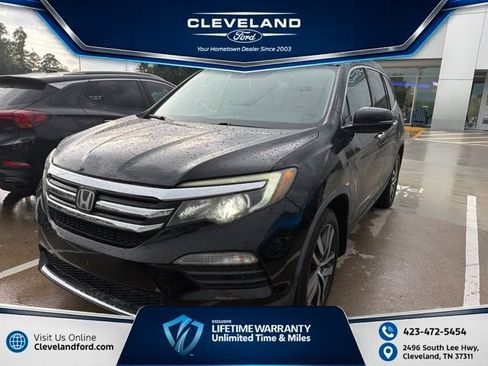 Used 2017 Honda Pilot Elite image 1