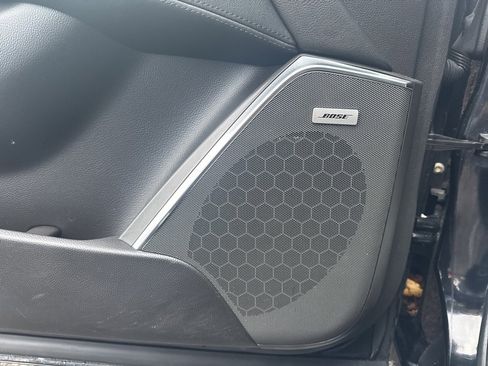 Used 2015 Cadillac Escalade ESV Luxury image 26