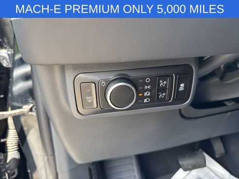 Certified 2025 Ford Mustang Mach-E Premium AWD/4WD image 22