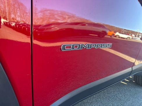 Used 2026 Jeep Compass Limited image 18
