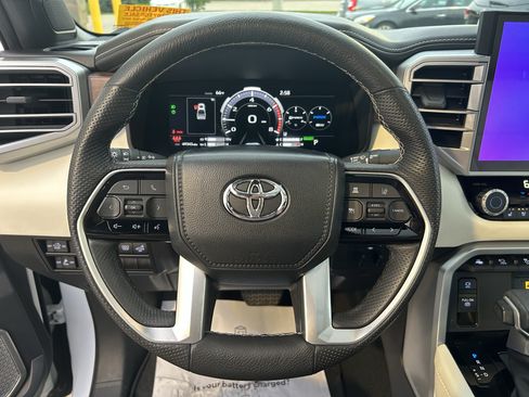 Used 2024 Toyota Tundra Capstone AWD/4WD image 21