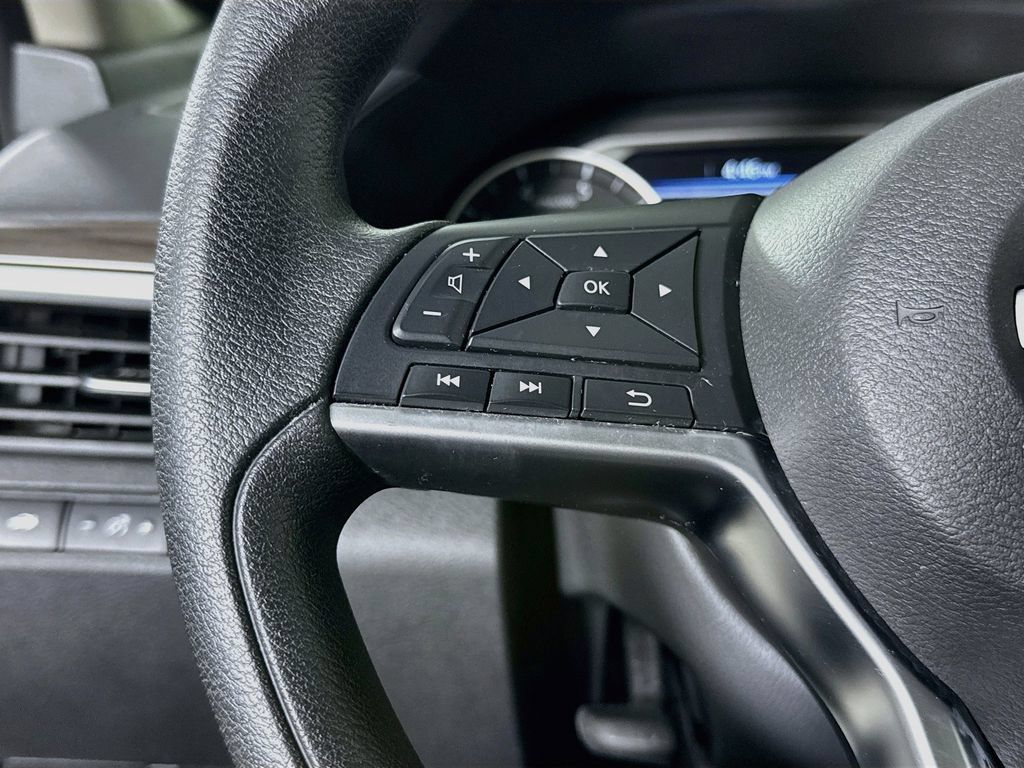 Certified 2024 Nissan Altima 2.5 SV FWD image 20