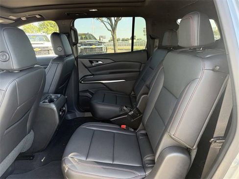 New 2026 Chevrolet Traverse Z71 w/ Driver Confidence Package image 26