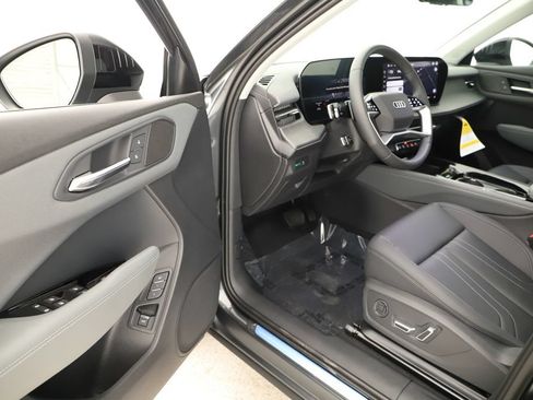 New 2026 Audi Q3 quattro 2.0T AWD/4WD image 14