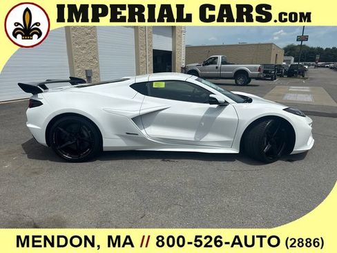 New 2026 Chevrolet Corvette E-Ray w/ ZER Performance Package AWD/4WD image 12