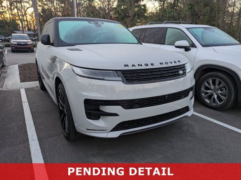Used 2024 Land Rover Range Rover Sport Dynamic SE image 1