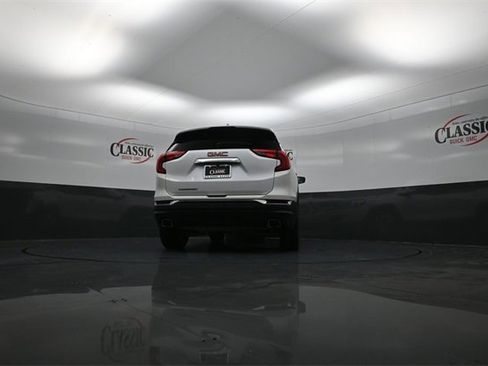 Used 2020 GMC Terrain SLT w/ Preferred Package image 31